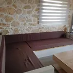 Vako * Vathi (Meganisi)