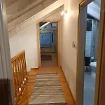 بيت للعطل Vako *
