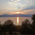 بيت للعطل Vako Vathi (Meganisi)