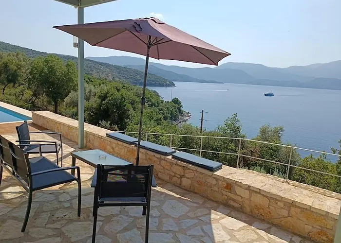 Vako Vathi (Meganisi)