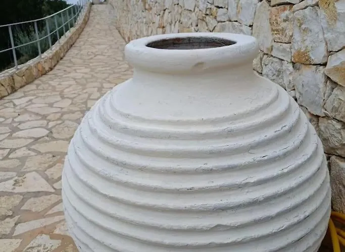 Vako * Vathi (Meganisi)