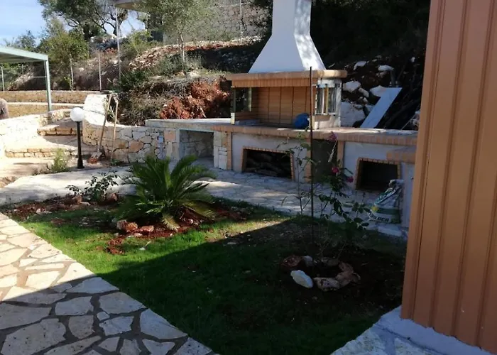 Vako Vathi (Meganisi)